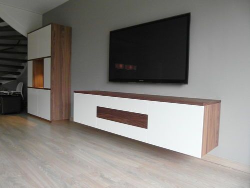 Vooroordeel boeket Te Hangend tv meubel met bijpassend opbergkast - Notenhout met wit